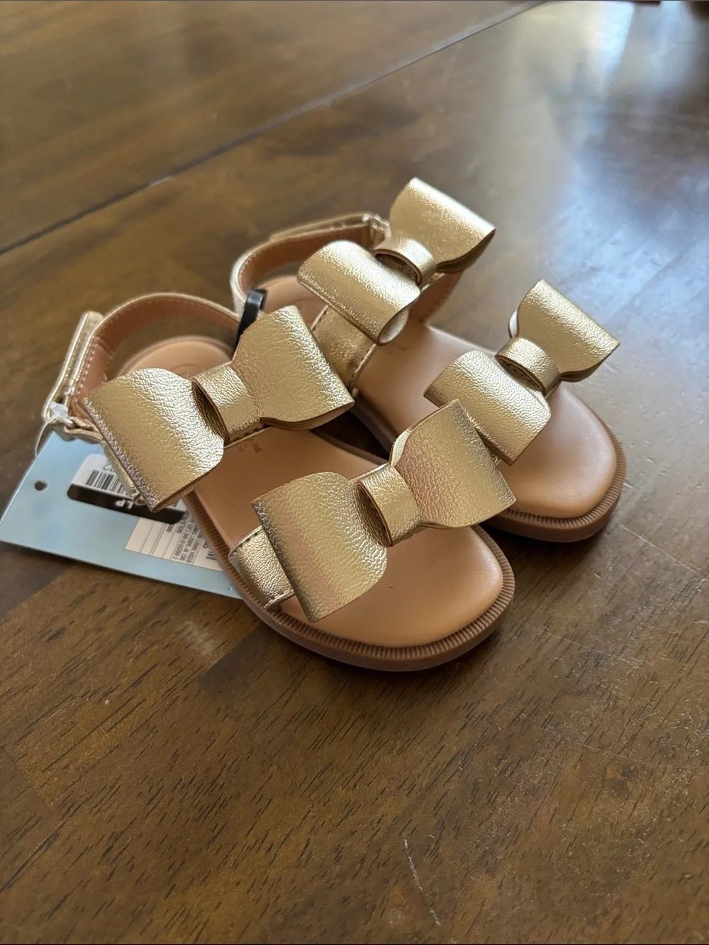 NWT Cat & Jack Gold Bow Sandals